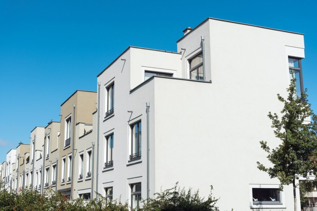 Modern serial townhouses in Berlin